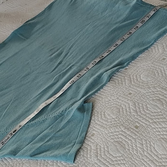 Mommy Chic, Short Sleeve Pullover Top. SZ M - Picture 8 of 9